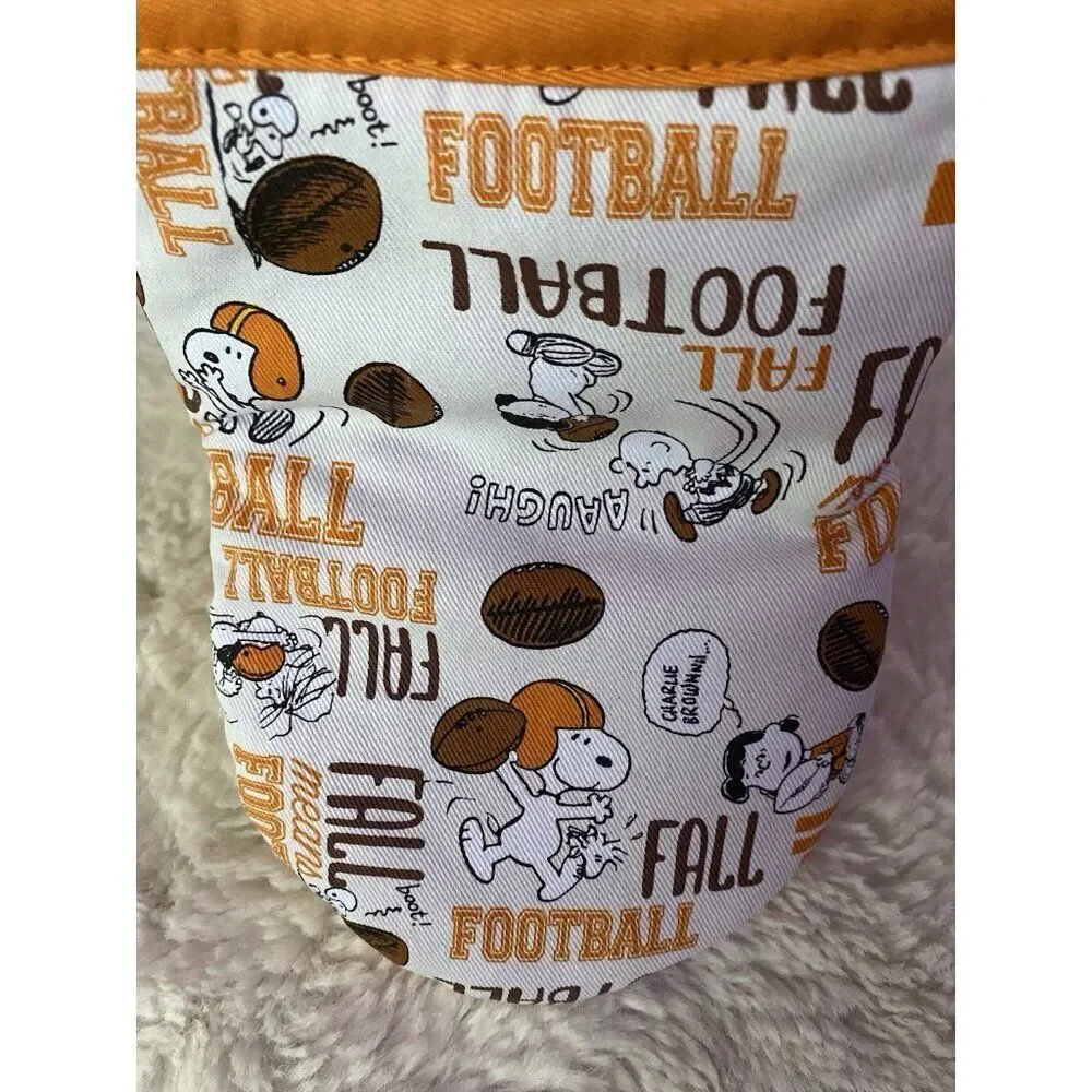 2 Pack Peanuts Snoopy Charlie Brown Football Autumn Silicone Oven Mini Mitts NEW